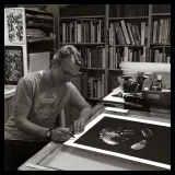 Photolithographie, "Moteur Harley-Davidson", 2018, Éditions Anthèse, photographie de Grégory Mathieu