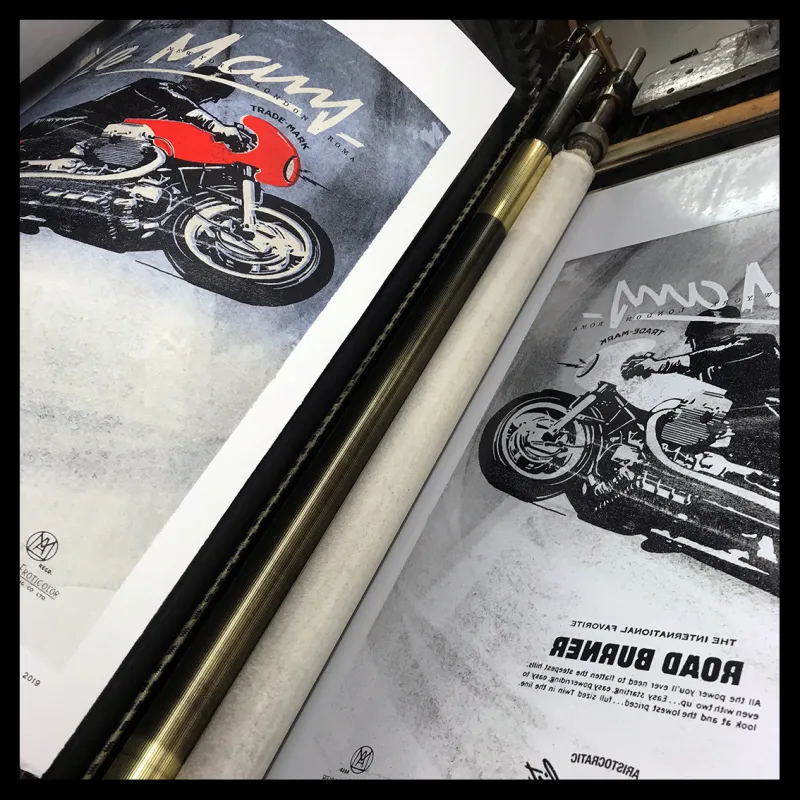 Lorenzo Eroticolor "Moto Guzzi Le Mans"