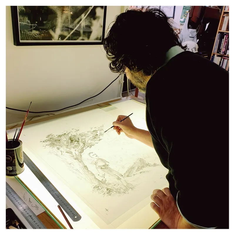 Luigi Critone préparant la deuxième couleur (lavis encre de chine).